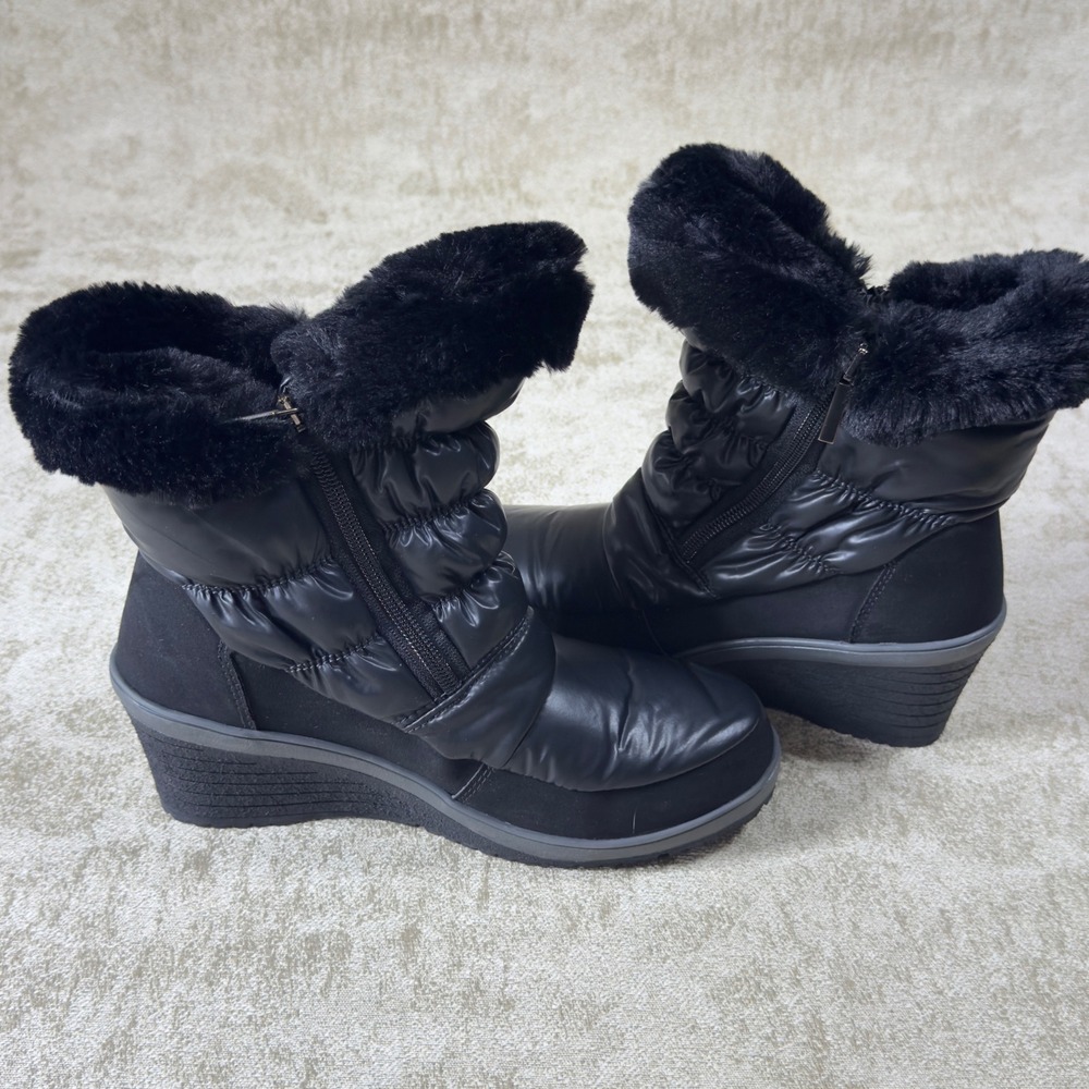 Mid-calf Romeeru black snow boots quilted, puffer zipper heel. Made in Italy, 38